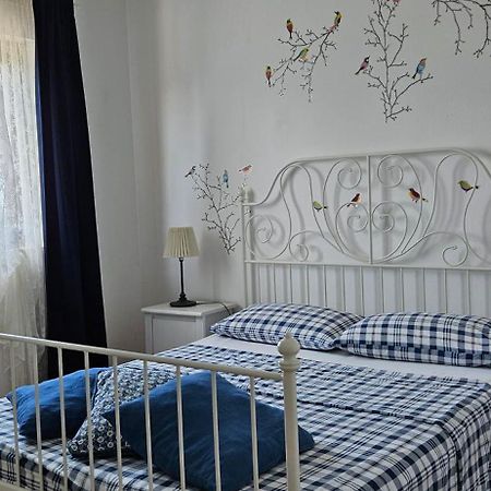 Holiday Home Marina Kaštelir エクステリア 写真