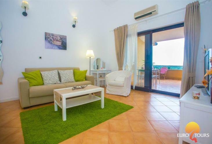 Holiday Home Marina Kaštelir エクステリア 写真